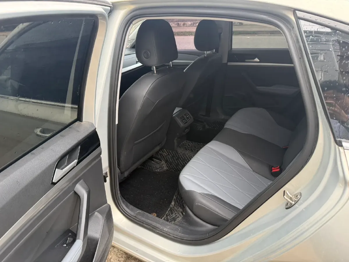 2023 Volkswagen Lavida 1.5L 113HP L4 6AT,autocango,china used car exporter,china ev exporter,chinese used car exporter,chinese used ev exporter