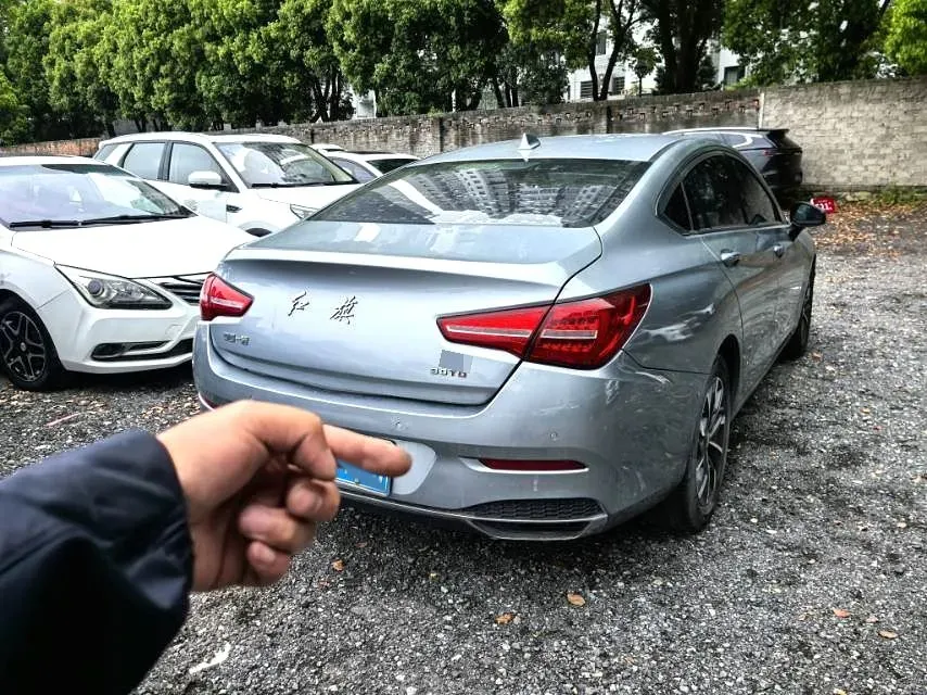 2020 HongQi H5 1.5T 169HP L4 7DCT,autocango,china used car exporter,china ev exporter,chinese used car exporter,chinese used ev exporter