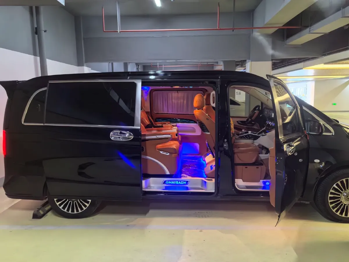 2021 Mercedes-Benz Vito 2.0T 211HP L4 9AT,autocango,china used car exporter,china ev exporter,chinese used car exporter,chinese used ev exporter