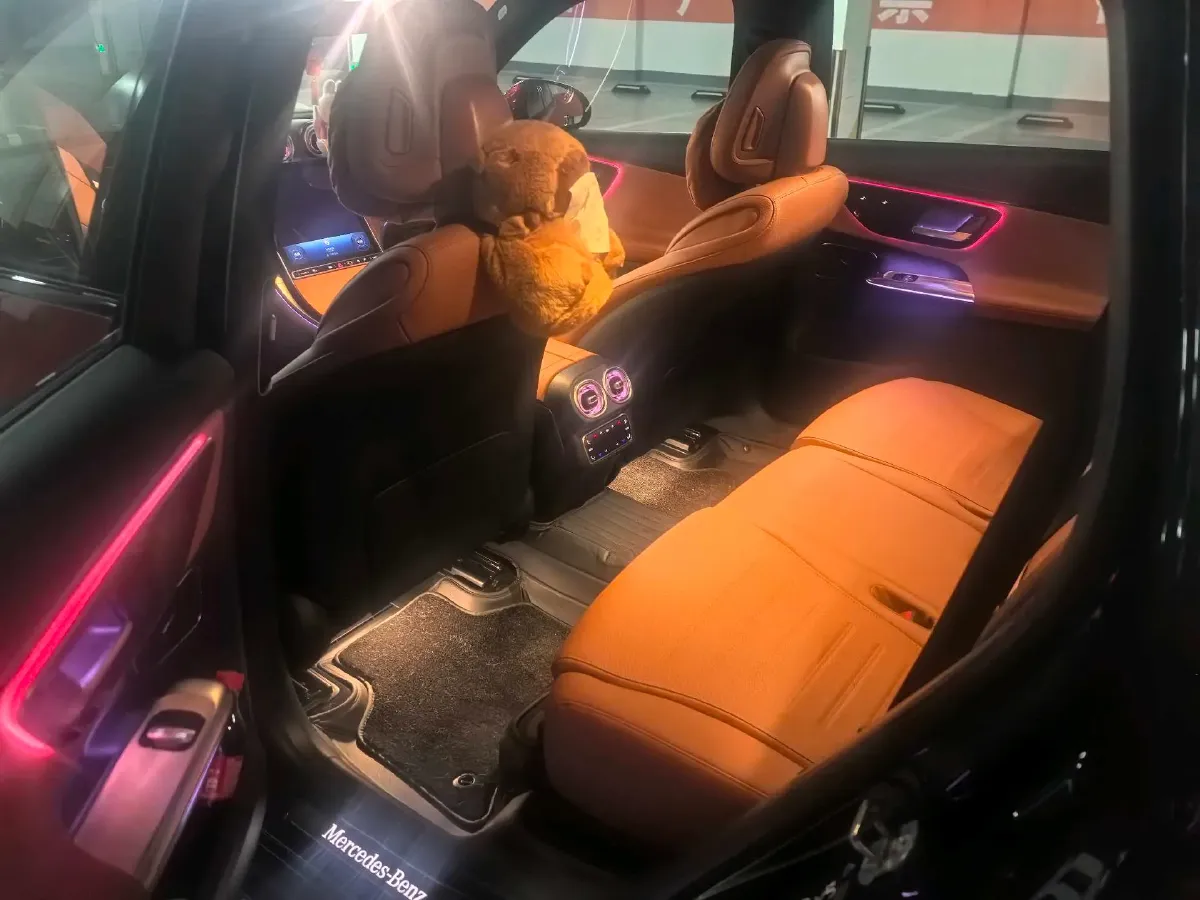 2024 Mercedes-Benz GLC Class 2.0T 258HP L4 9AT,autocango,china used car exporter,china ev exporter,chinese used car exporter,chinese used ev exporter