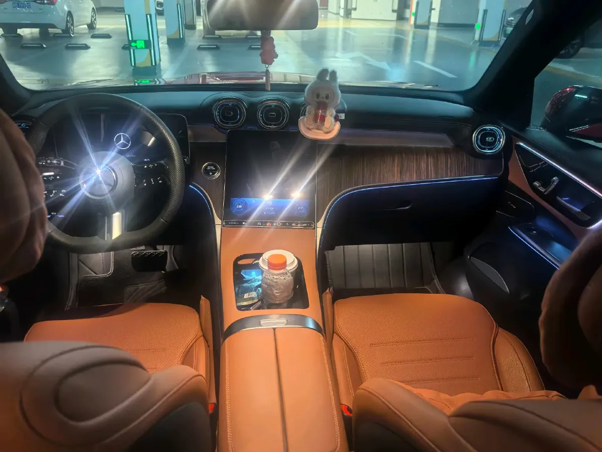 2024 Mercedes-Benz GLC Class 2.0T 258HP L4 9AT,autocango,china used car exporter,china ev exporter,chinese used car exporter,chinese used ev exporter