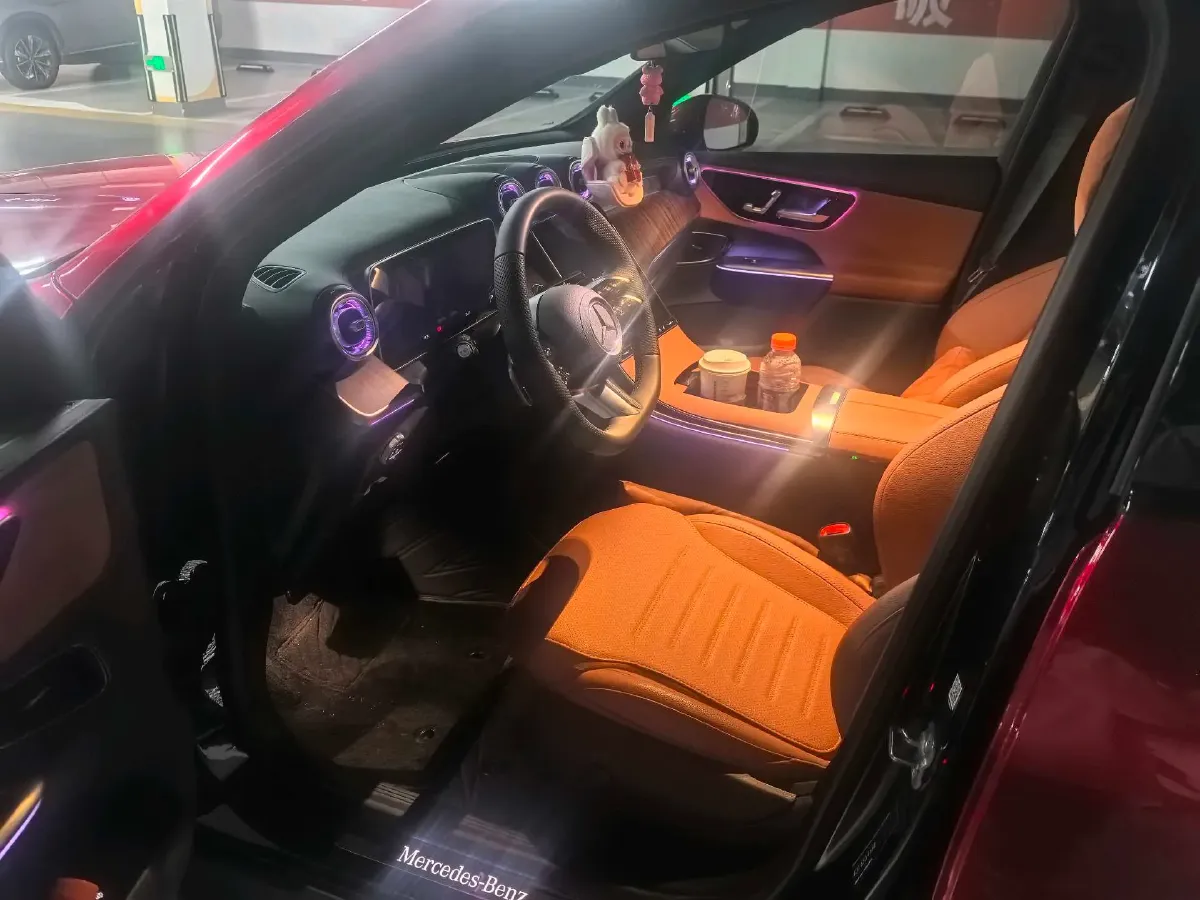 2024 Mercedes-Benz GLC Class 2.0T 258HP L4 9AT,autocango,china used car exporter,china ev exporter,chinese used car exporter,chinese used ev exporter