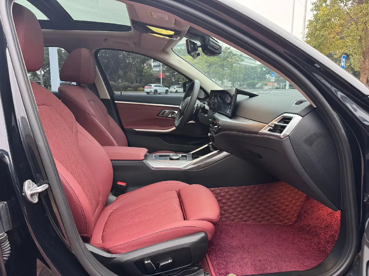 2025 BMW 3 Series 2.0T 245HP L4 8AT,autocango,china used car exporter,china ev exporter,chinese used car exporter,chinese used ev exporter