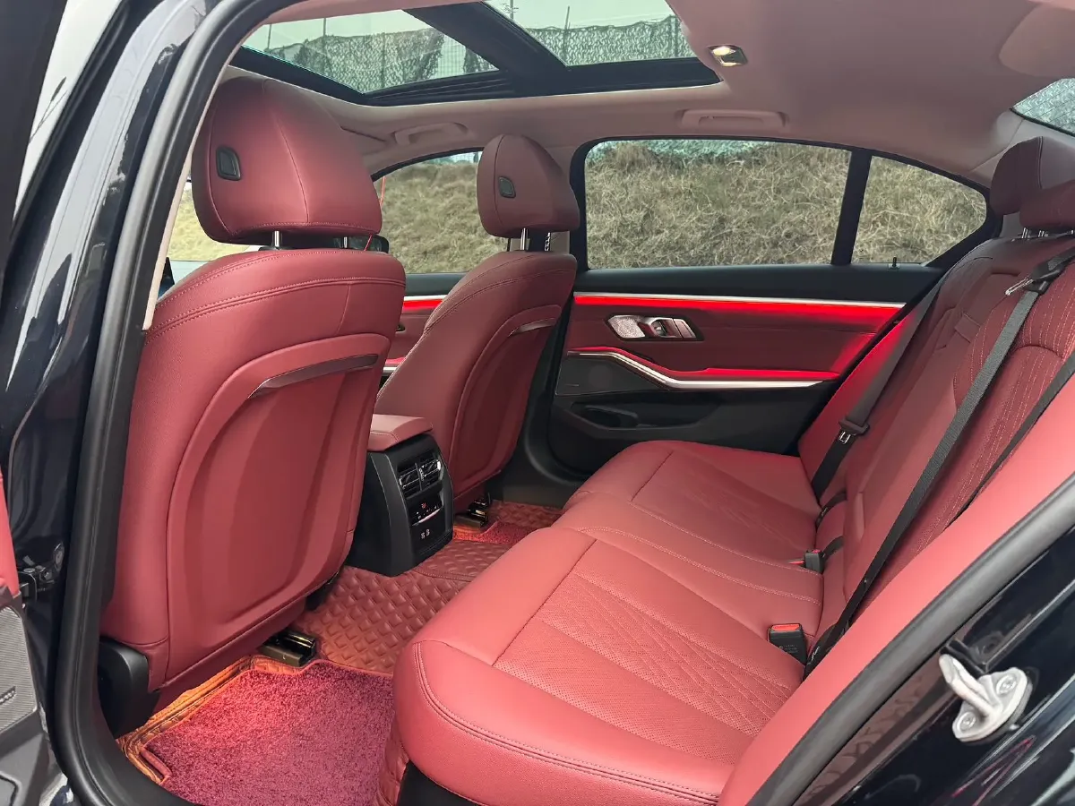 2025 BMW 3 Series 2.0T 245HP L4 8AT,autocango,china used car exporter,china ev exporter,chinese used car exporter,chinese used ev exporter