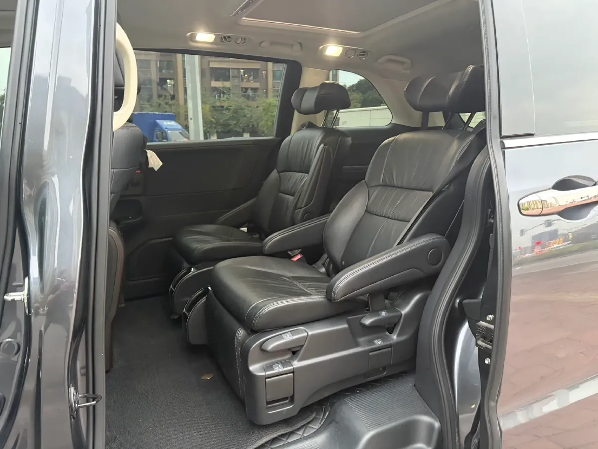 2022 Honda Odyssey 2.0L 146HP L4 E-CVT Hybrid,autocango,china used car exporter,china ev exporter,chinese used car exporter,chinese used ev exporter