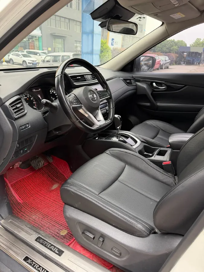 2020 Nissan X-Trail 2.0L 154HP L4 CVT,autocango,china used car exporter,china ev exporter,chinese used car exporter,chinese used ev exporter