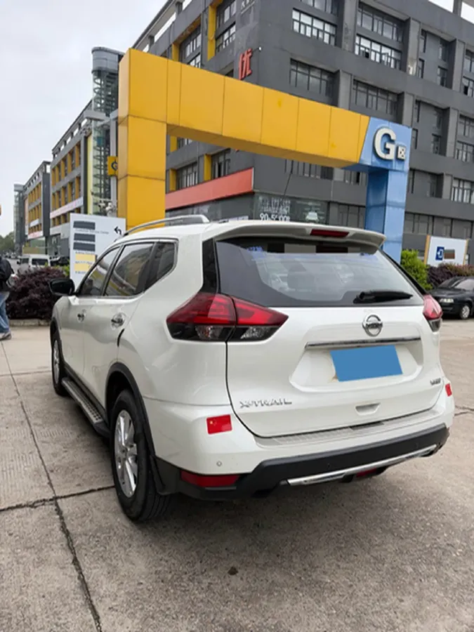 2020 Nissan X-Trail 2.0L 154HP L4 CVT,autocango,china used car exporter,china ev exporter,chinese used car exporter,chinese used ev exporter
