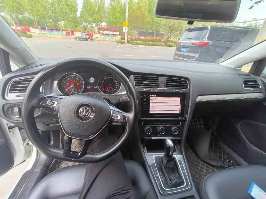 2020 Volkswagen Golf 1.4T 150HP L4 7DCT,autocango,china used car exporter,china ev exporter,chinese used car exporter,chinese used ev exporter