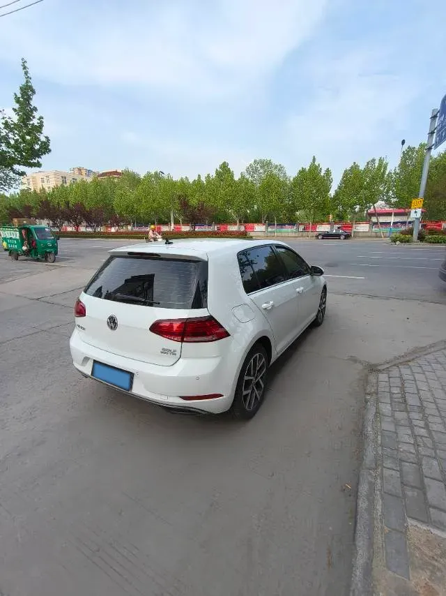 2020 Volkswagen Golf 1.4T 150HP L4 7DCT,autocango,china used car exporter,china ev exporter,chinese used car exporter,chinese used ev exporter