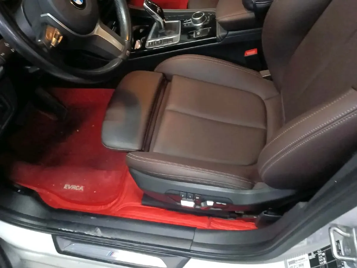 2022 BMW 1 Series 1.5T 140HP L3 7DCT,autocango,china used car exporter,china ev exporter,chinese used car exporter,chinese used ev exporter