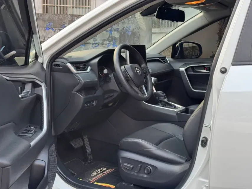 2021 Toyota Wildlander 2.0L 171HP L4 CVT,autocango,china used car exporter,china ev exporter,chinese used car exporter,chinese used ev exporter