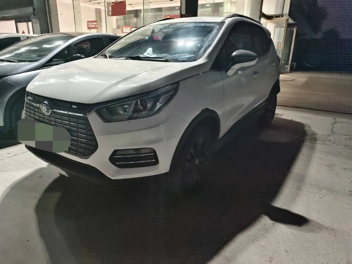 2018 BYD Yuan BEV 42KWH,autocango,china used car exporter,china ev exporter,chinese used car exporter,chinese used ev exporter