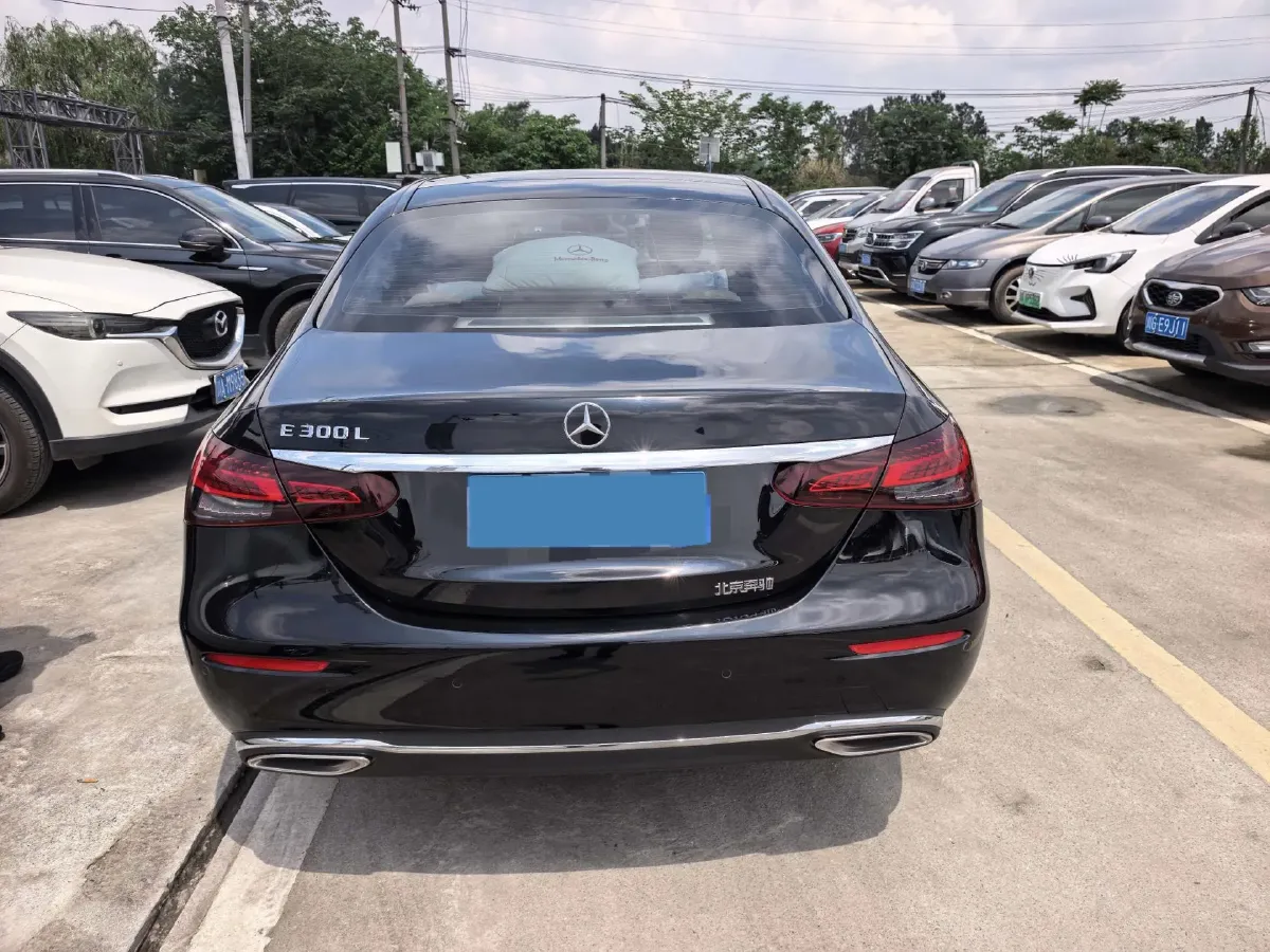 2021 Mercedes-Benz E Class 2.0T 258HP L4 9AT,autocango,china used car exporter,china ev exporter,chinese used car exporter,chinese used ev exporter