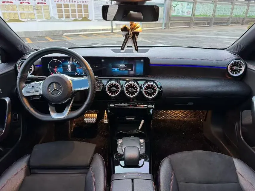 2022 Mercedes-Benz CLA Class 1.3T 163HP L4 7DCT,autocango,china used car exporter,china ev exporter,chinese used car exporter,chinese used ev exporter