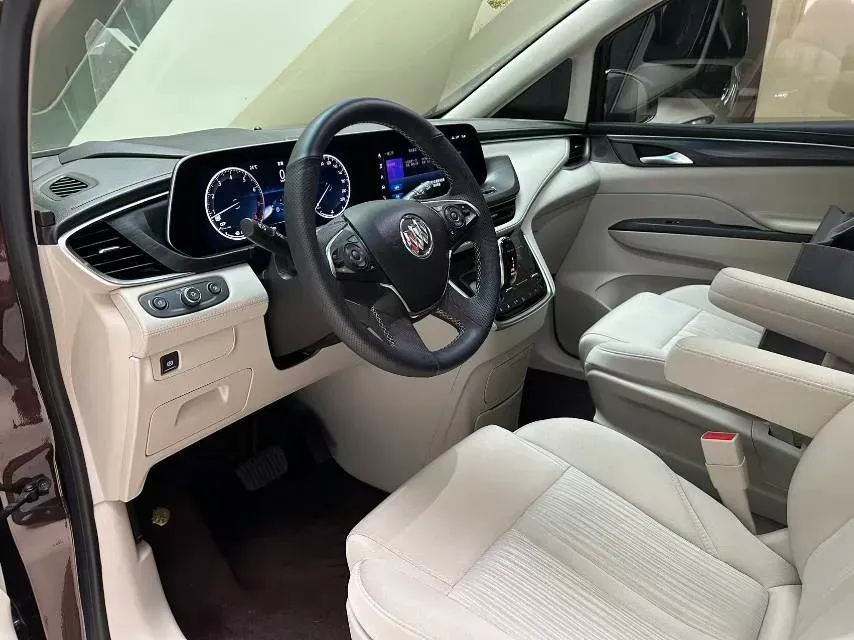 2021 Buick GL8 2.0T 237HP L4 9AT,autocango,china used car exporter,china ev exporter,chinese used car exporter,chinese used ev exporter