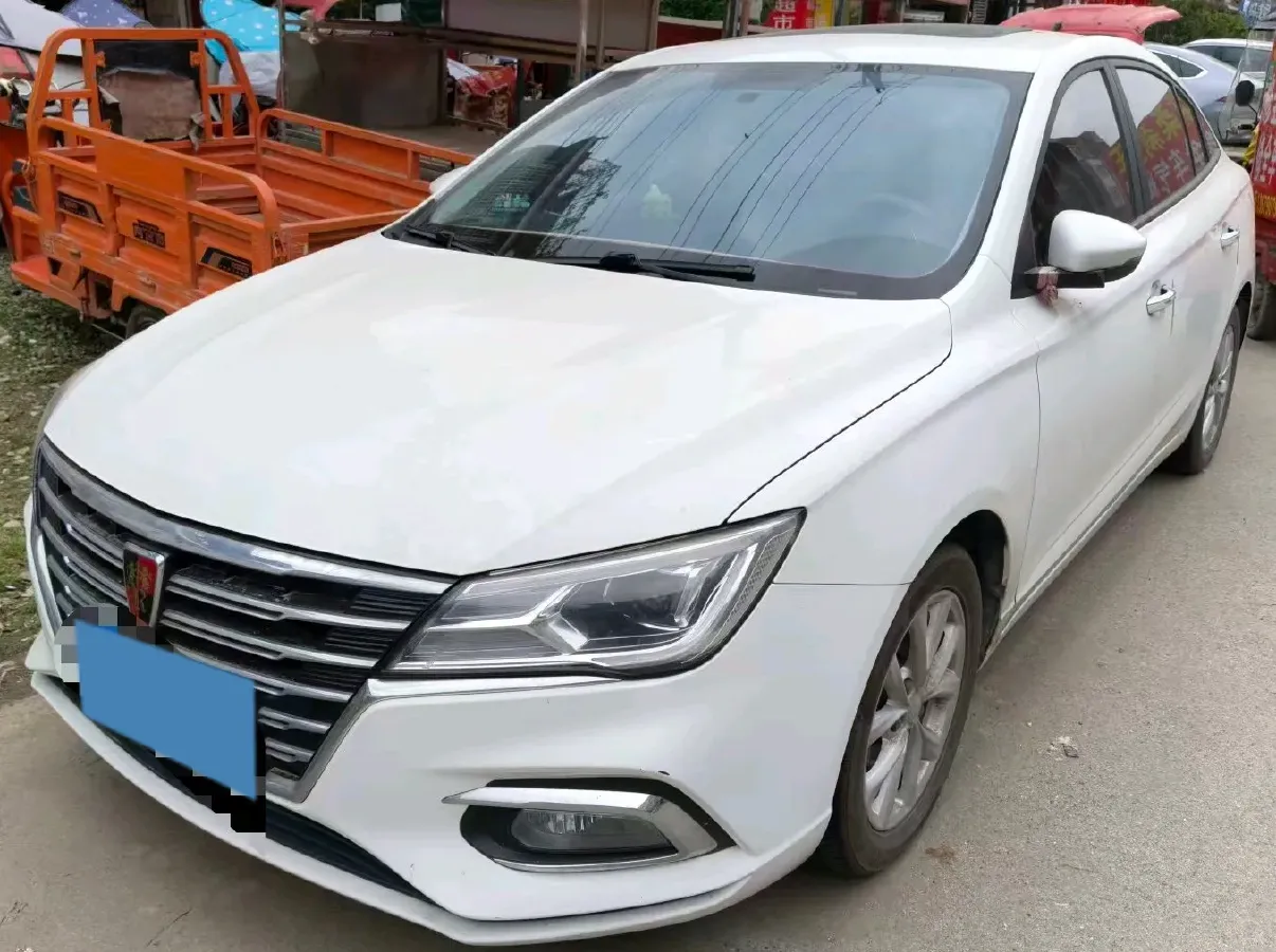 2020 Roewe i5 1.5L 120HP L4 CVT,autocango,china used car exporter,china ev exporter,chinese used car exporter,chinese used ev exporter