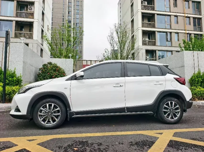 2022 Toyota Yaris L 1.5L 112HP L4 CVT,autocango,china used car exporter,china ev exporter,chinese used car exporter,chinese used ev exporter