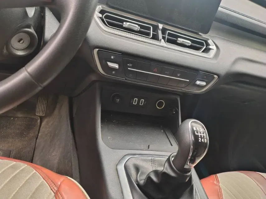 2022 Great Wall Poer King Kong 2.0T 163HP L4 6MT,autocango,china used car exporter,china ev exporter,chinese used car exporter,chinese used ev exporter