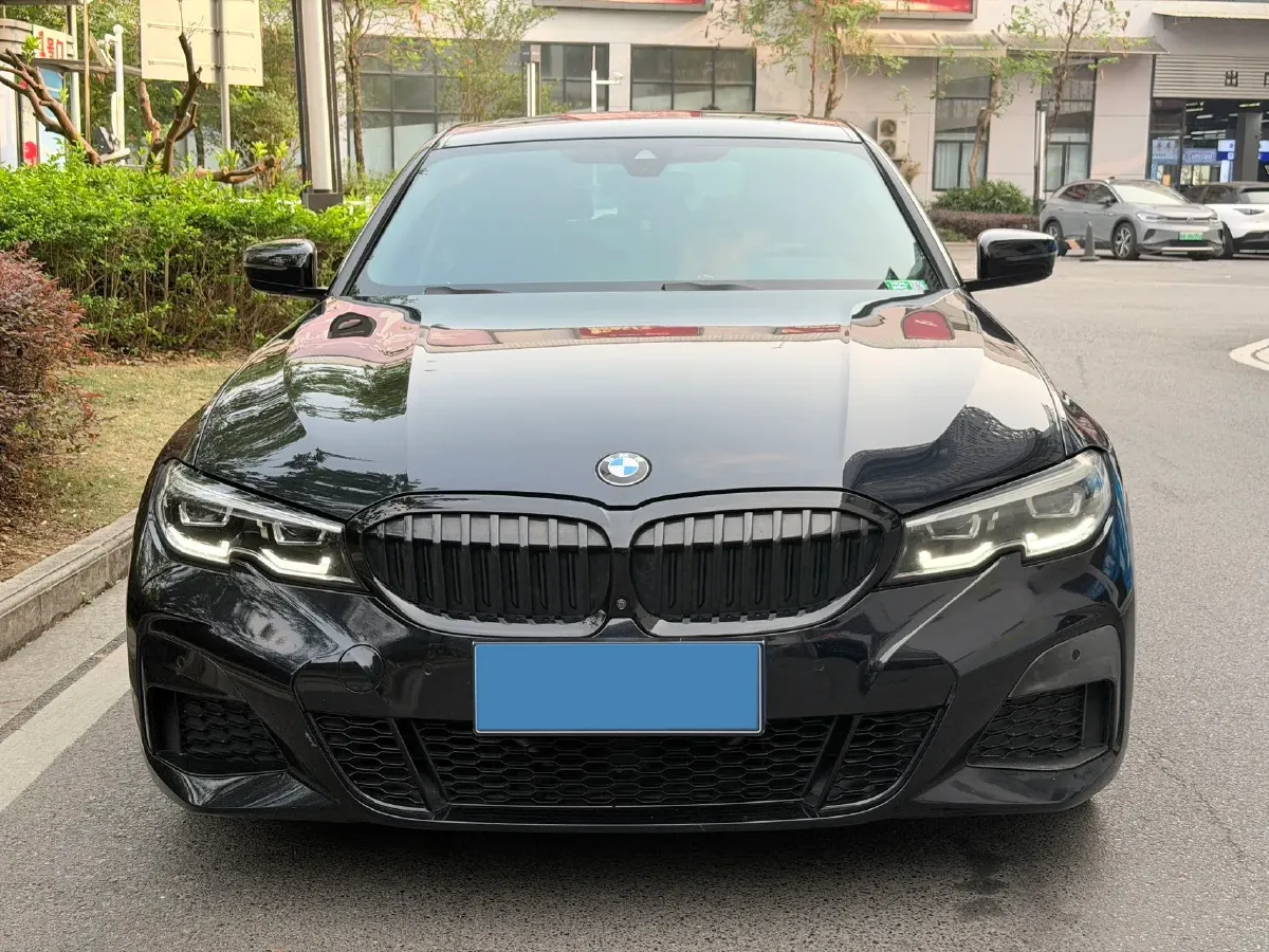2021 BMW 3 Series 2.0T 184HP L4 8AT,autocango,china used car exporter,china ev exporter,chinese used car exporter,chinese used ev exporter
