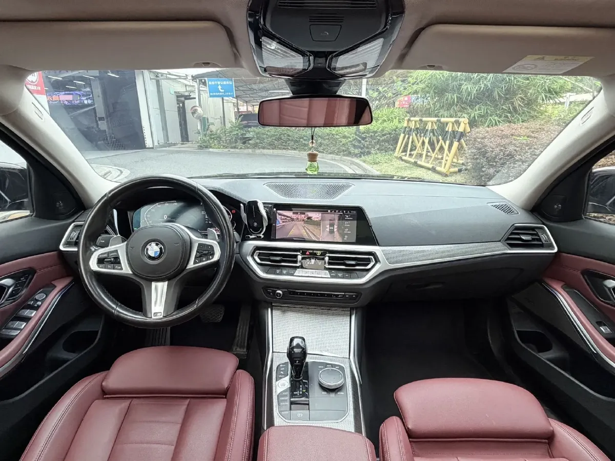 2021 BMW 3 Series 2.0T 184HP L4 8AT,autocango,china used car exporter,china ev exporter,chinese used car exporter,chinese used ev exporter