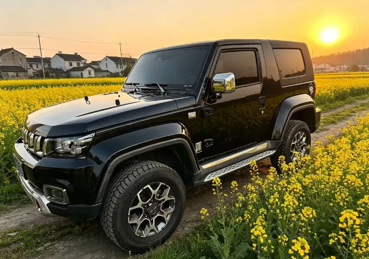2020 Beijing BJ40 2.0T 224HP L4 8AT,autocango,china used car exporter,china ev exporter,chinese used car exporter,chinese used ev exporter