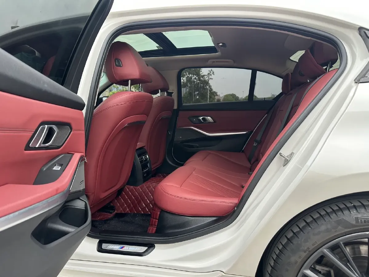 2023 BMW 3 Series 2.0T 184HP L4 8AT,autocango,china used car exporter,china ev exporter,chinese used car exporter,chinese used ev exporter