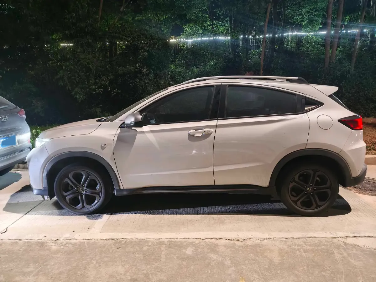 2020 Honda XR-V 1.5T 177HP L4 CVT,autocango,china used car exporter,china ev exporter,chinese used car exporter,chinese used ev exporter