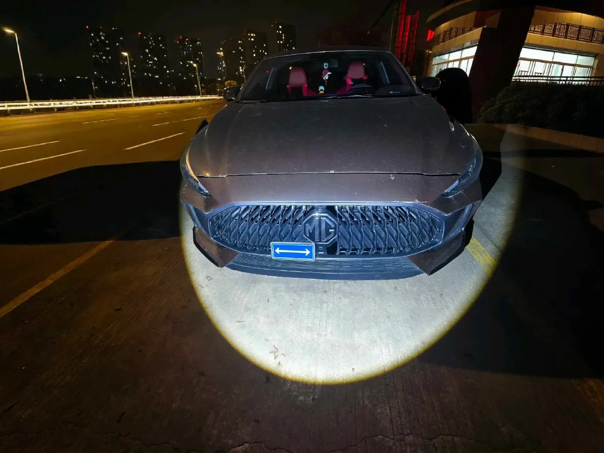 2022 MG 5 1.5T 173HP L4 7DCT,autocango,china used car exporter,china ev exporter,chinese used car exporter,chinese used ev exporter