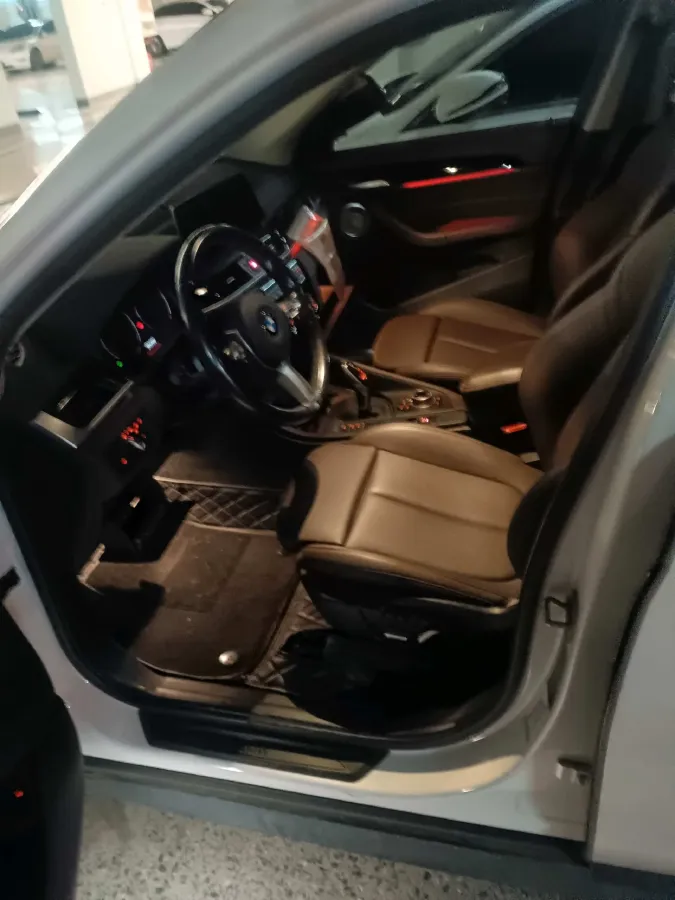 2021 BMW X1 2.0T 192HP L4 7DCT,autocango,china used car exporter,china ev exporter,chinese used car exporter,chinese used ev exporter