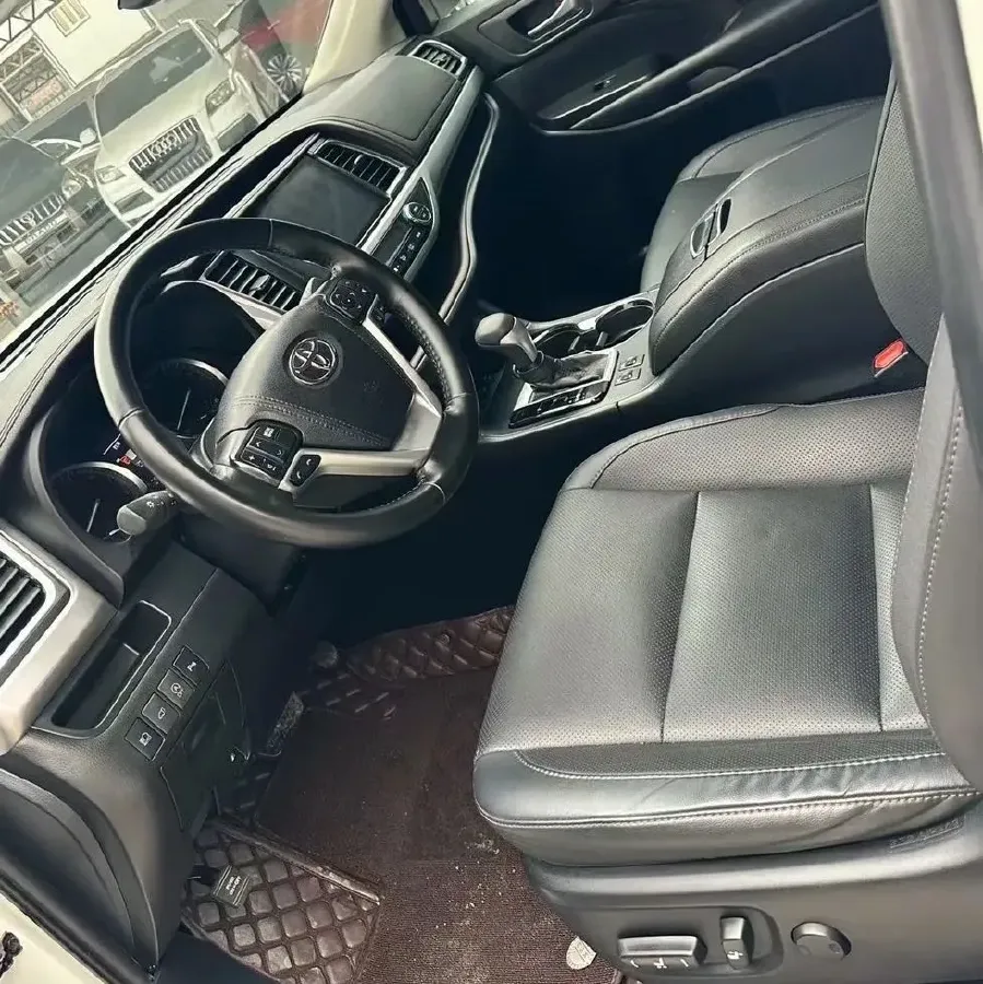 2019 Lincoln MKC 2.0T 203HP L4 6AT,autocango,china used car exporter,china ev exporter,chinese used car exporter,chinese used ev exporter