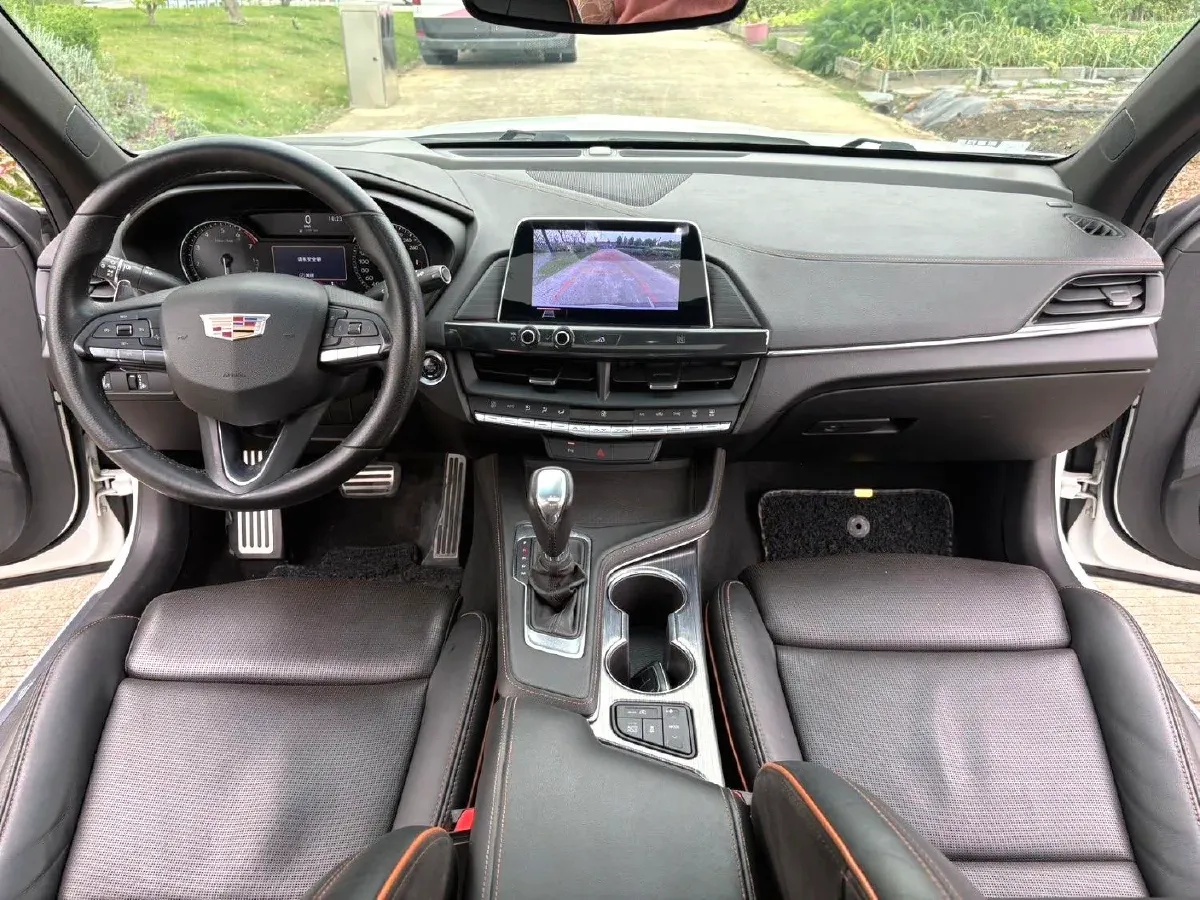 2020 Cadillac CT4 2.0T 237HP L4 8AT,autocango,china used car exporter,china ev exporter,chinese used car exporter,chinese used ev exporter