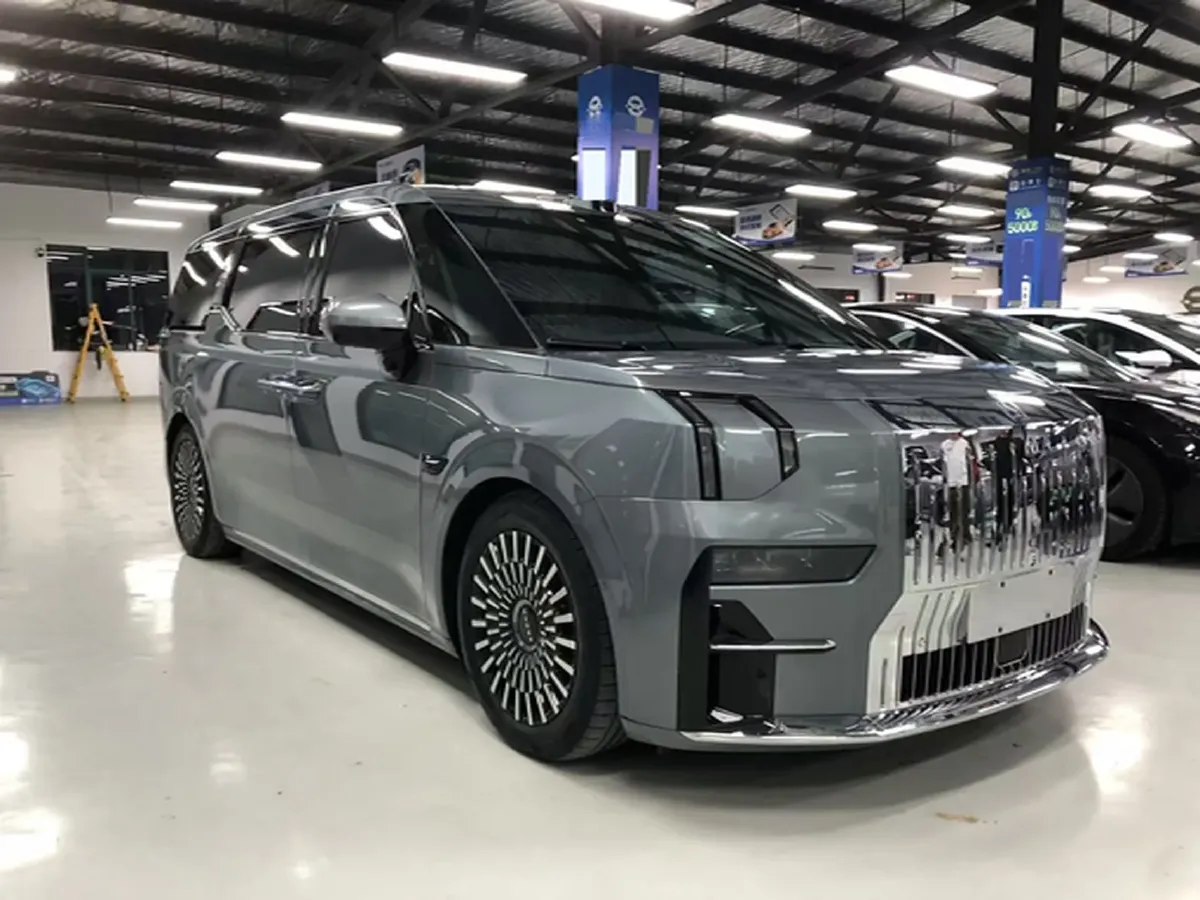 2024 Zeekr 009 BEV 108KWH,autocango,china used car exporter,china ev exporter,chinese used car exporter,chinese used ev exporter