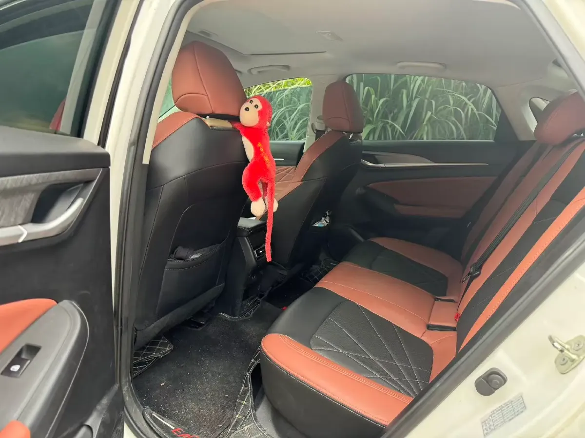 2023 ChangAn Eado 1.4T 160HP L4 7DCT,autocango,china used car exporter,china ev exporter,chinese used car exporter,chinese used ev exporter