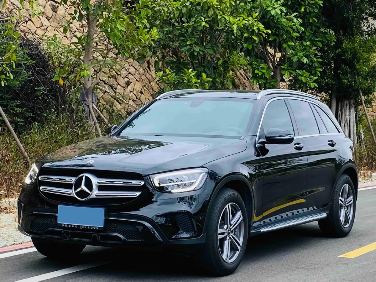 2021 Mercedes-Benz GLC Class 2.0T 197HP L4 9AT,autocango,china used car exporter,china ev exporter,chinese used car exporter,chinese used ev exporter