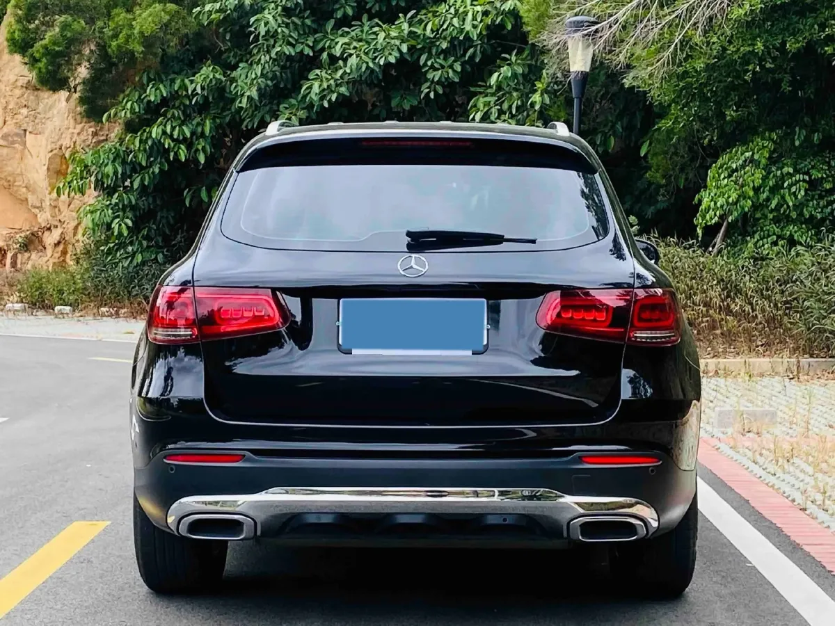 2021 Mercedes-Benz GLC Class 2.0T 197HP L4 9AT,autocango,china used car exporter,china ev exporter,chinese used car exporter,chinese used ev exporter