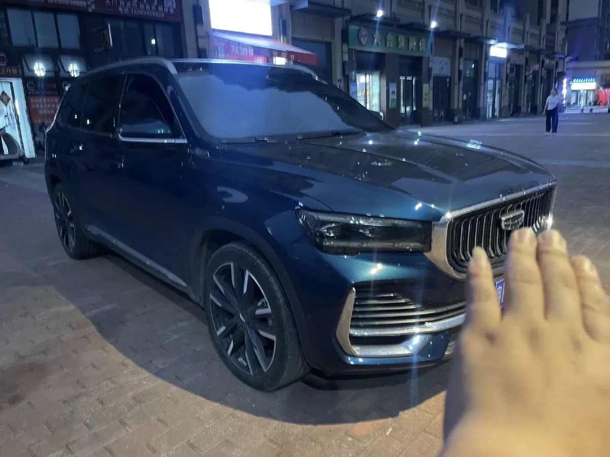 2021 Geely Monjaro 2.0T 218HP L4 7DCT,autocango,china used car exporter,china ev exporter,chinese used car exporter,chinese used ev exporter