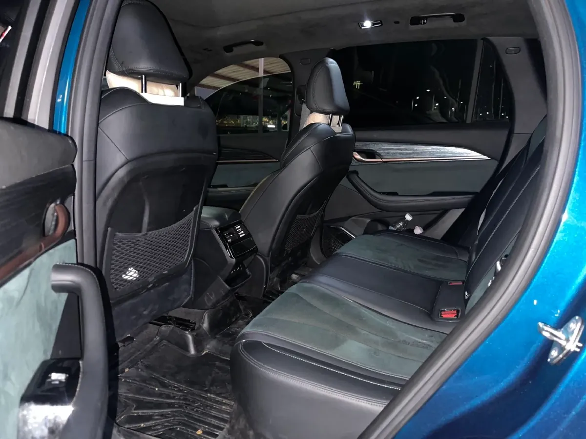 2021 Geely Monjaro 2.0T 218HP L4 7DCT,autocango,china used car exporter,china ev exporter,chinese used car exporter,chinese used ev exporter