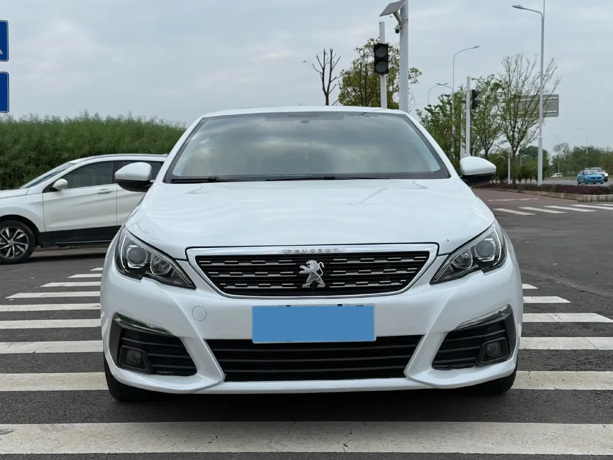 2018 Peugeot 308 1.6L 117HP L4 6AT,autocango,china used car exporter,china ev exporter,chinese used car exporter,chinese used ev exporter