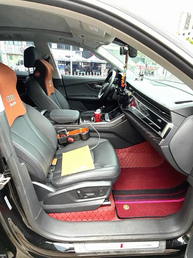 2022 Audi Q8 3.0T 340HP V6 8AT,autocango,china used car exporter,china ev exporter,chinese used car exporter,chinese used ev exporter