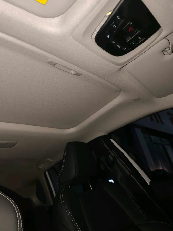 2022 Toyota Frontlander 2.0L 171HP L4 CVT,autocango,china used car exporter,china ev exporter,chinese used car exporter,chinese used ev exporter