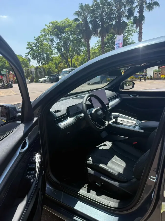 2023 Geely Preface 1.5T 181HP L4 7DCT,autocango,china used car exporter,china ev exporter,chinese used car exporter,chinese used ev exporter