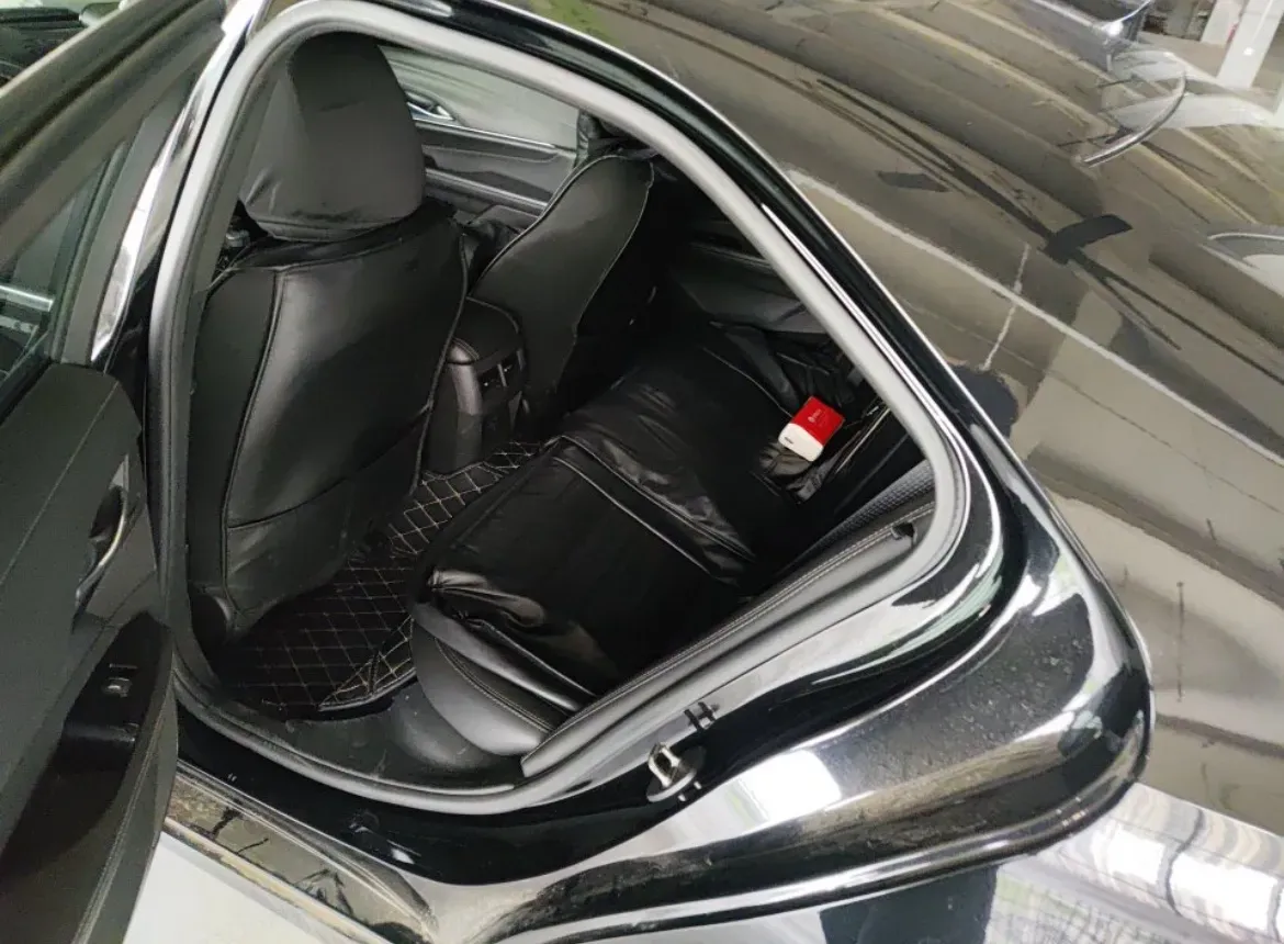 2021 Cadillac CT4 2.0T 237HP L4 8AT,autocango,china used car exporter,china ev exporter,chinese used car exporter,chinese used ev exporter