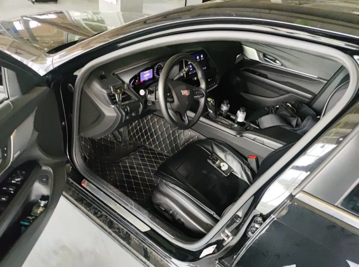 2021 Cadillac CT4 2.0T 237HP L4 8AT,autocango,china used car exporter,china ev exporter,chinese used car exporter,chinese used ev exporter