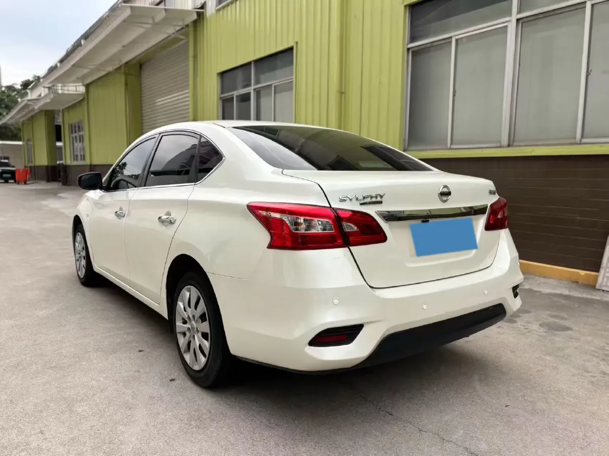 2021 Nissan Sylphy 1.6L 122HP L4 CVT,autocango,china used car exporter,china ev exporter,chinese used car exporter,chinese used ev exporter