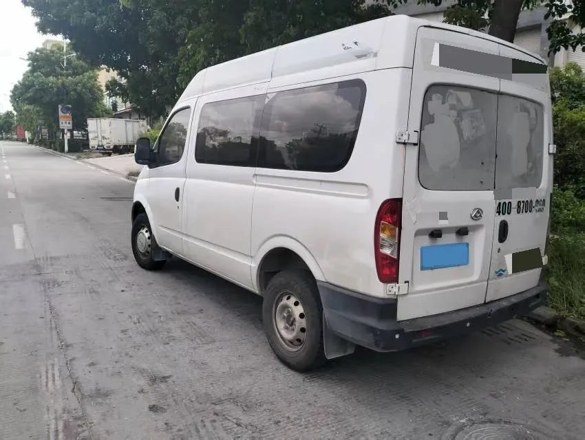 2020 MAXUS XinTu V80 2.5T 136HP L4 6MT,autocango,china used car exporter,china ev exporter,chinese used car exporter,chinese used ev exporter