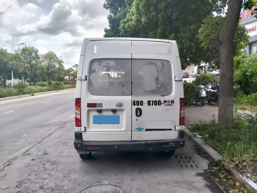 2020 MAXUS XinTu V80 2.5T 136HP L4 6MT,autocango,china used car exporter,china ev exporter,chinese used car exporter,chinese used ev exporter