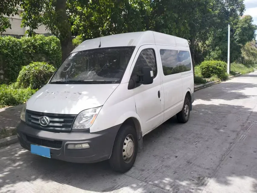 2020 MAXUS XinTu V80 2.5T 136HP L4 6MT,autocango,china used car exporter,china ev exporter,chinese used car exporter,chinese used ev exporter