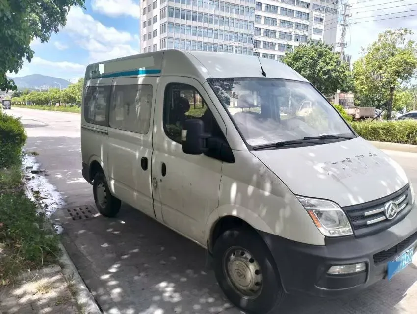 2020 MAXUS XinTu V80 2.5T 136HP L4 6MT,autocango,china used car exporter,china ev exporter,chinese used car exporter,chinese used ev exporter