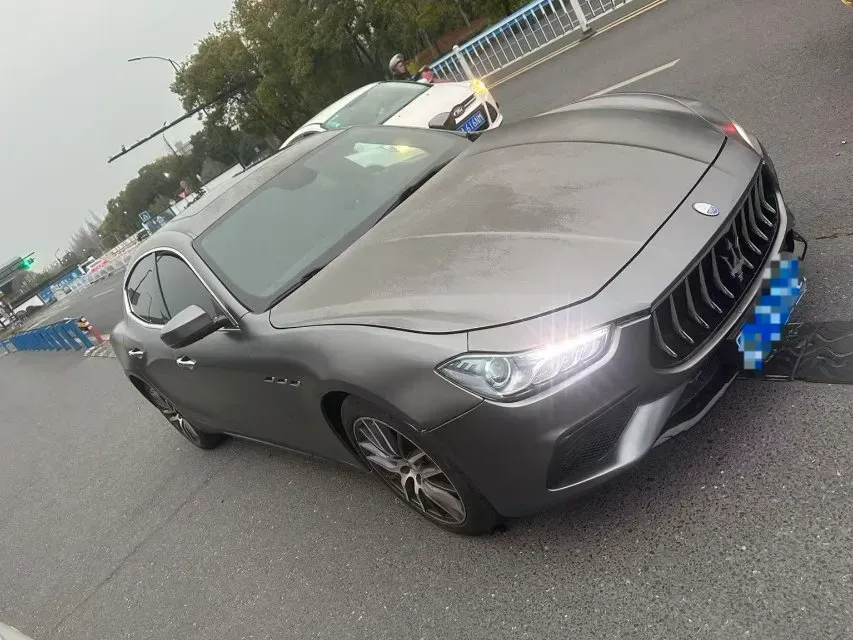 2018 Maserati Ghibli 3.0T 350HP V6 8AT,autocango,china used car exporter,china ev exporter,chinese used car exporter,chinese used ev exporter