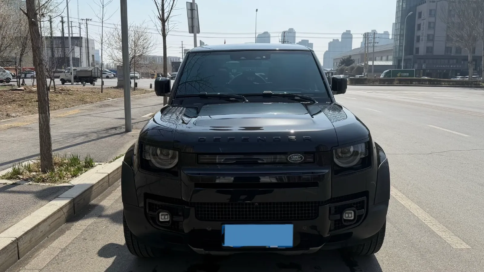 2024 Land Rover Defender 3.0T 400HP L6 8AT,autocango,china used car exporter,china ev exporter,chinese used car exporter,chinese used ev exporter